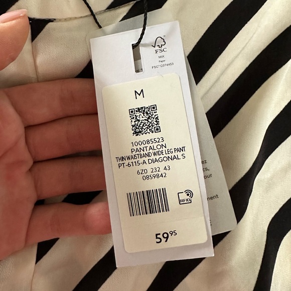 Dynamite pants - Picture 2 of 2